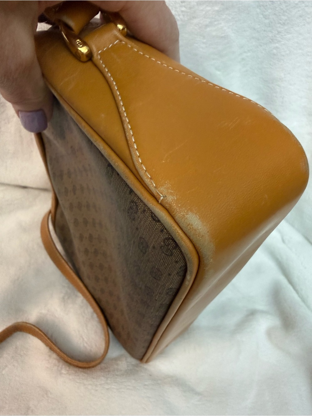 Gucci Brown GG Canvas Crossbody with Red and Green Web - Picture 14 of 14